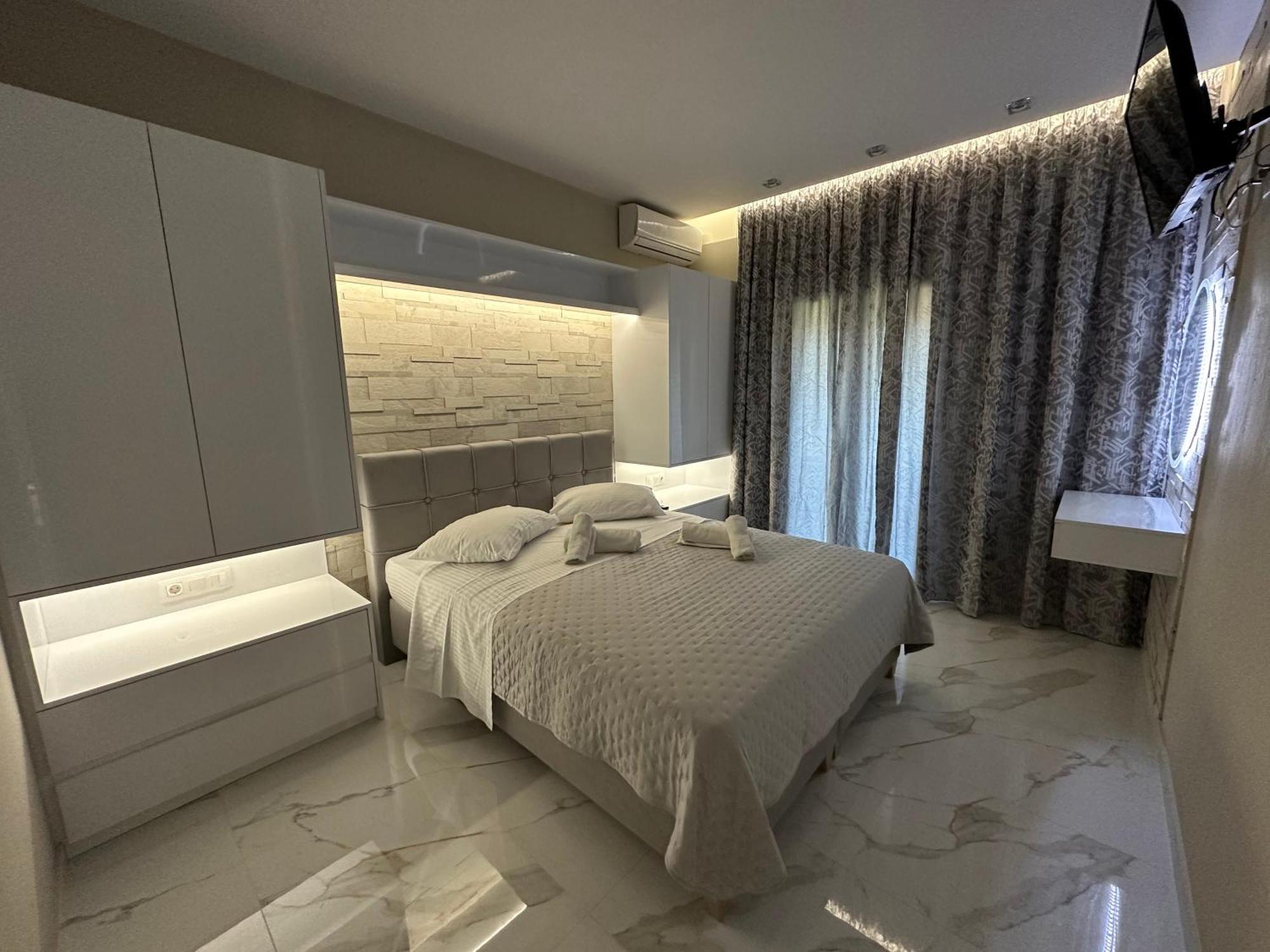 Evelina Luxury Suites In Corfu 입소스 외부 사진